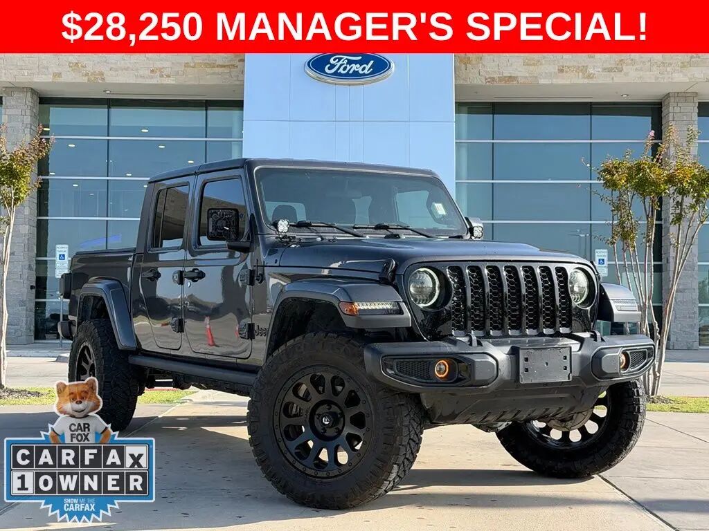 2023 Jeep Gladiator Sport — photo 1 of 13