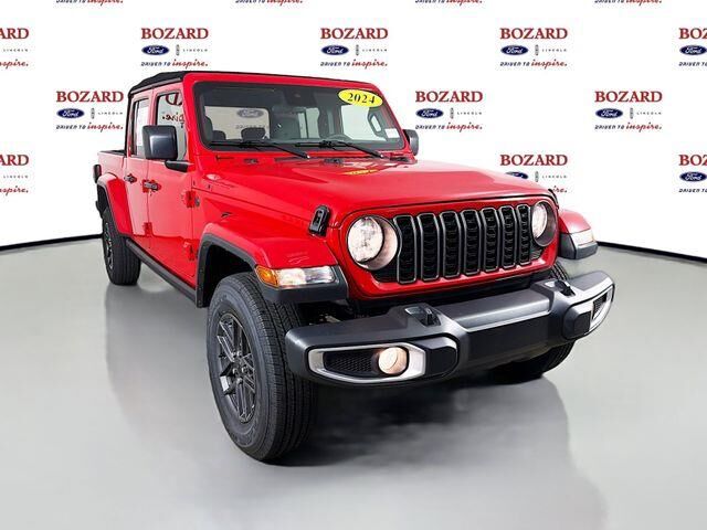 2024 Jeep Gladiator Sport