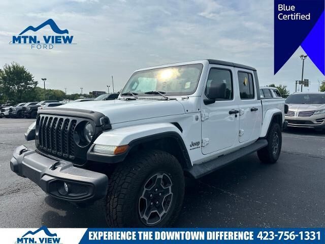 2023 Jeep Gladiator Overland