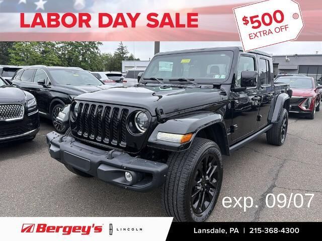 2023 Jeep Gladiator Overland — photo 1 of 13