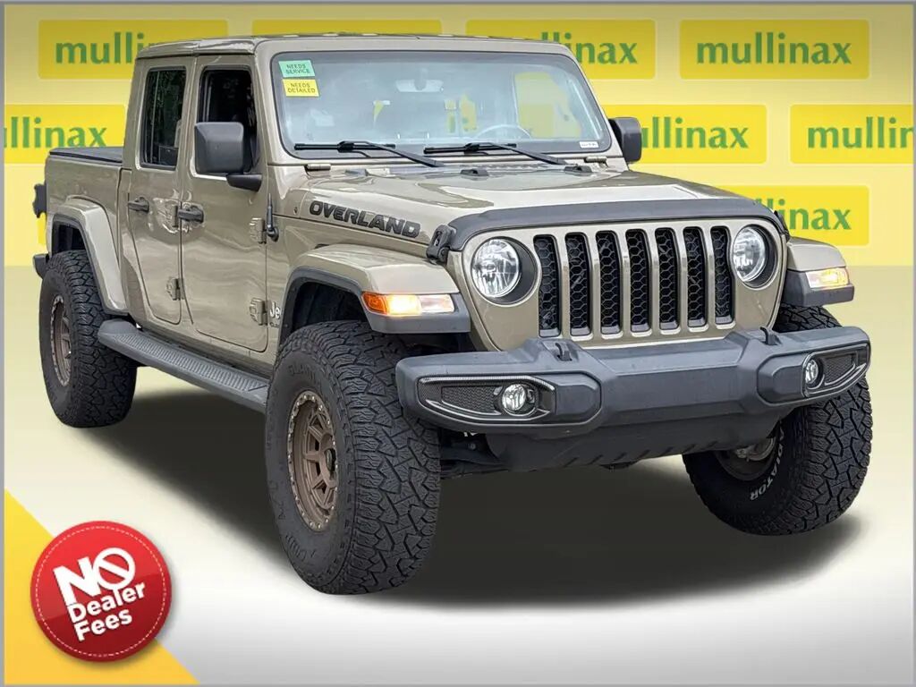 2020 Jeep Gladiator Overland — photo 1 of 13