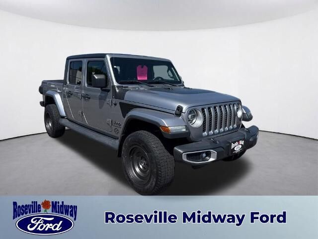 2020 Jeep Gladiator Overland — photo 1 of 13