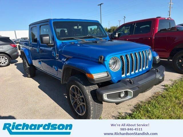 2022 Jeep Gladiator Overland