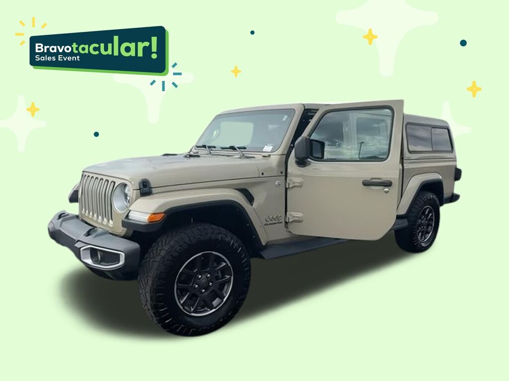 2022 Jeep Gladiator Overland 4x4 — photo 1 of 6