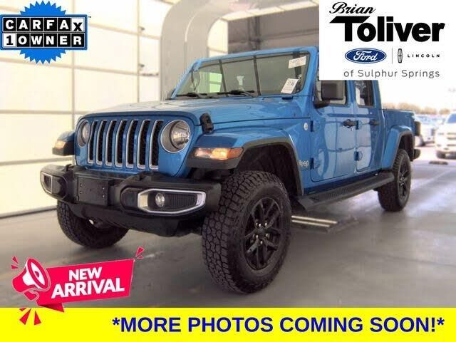 2022 Jeep Gladiator Overland