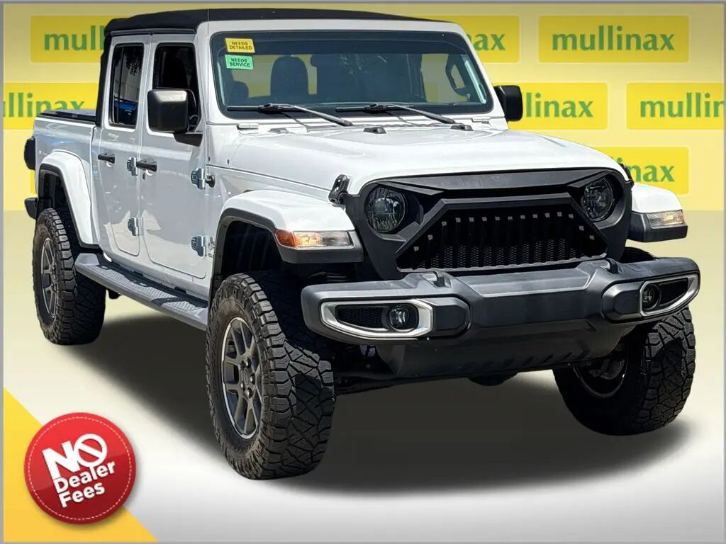 2020 Jeep Gladiator Overland — photo 1 of 13
