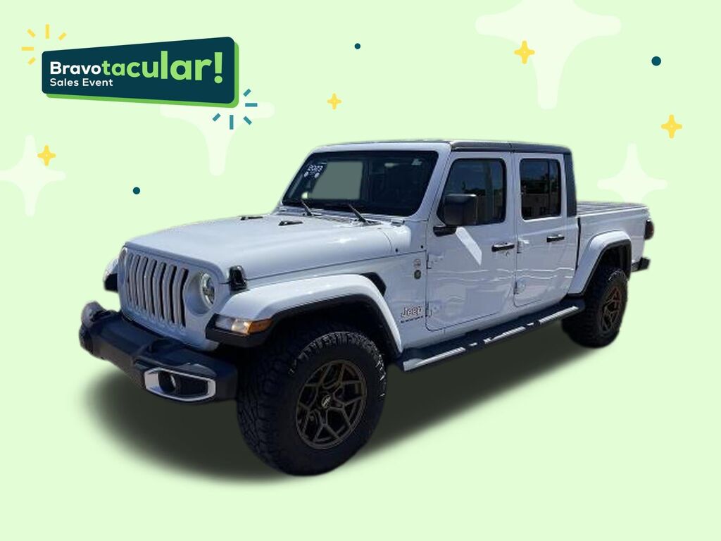 2023 Jeep Gladiator Overland — photo 1 of 7