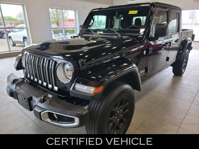 2023 Jeep Gladiator Overland