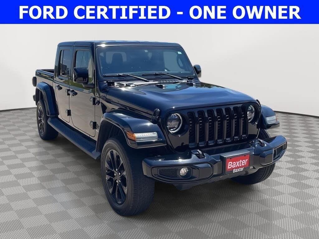 2023 Jeep Gladiator Overland — photo 1 of 1