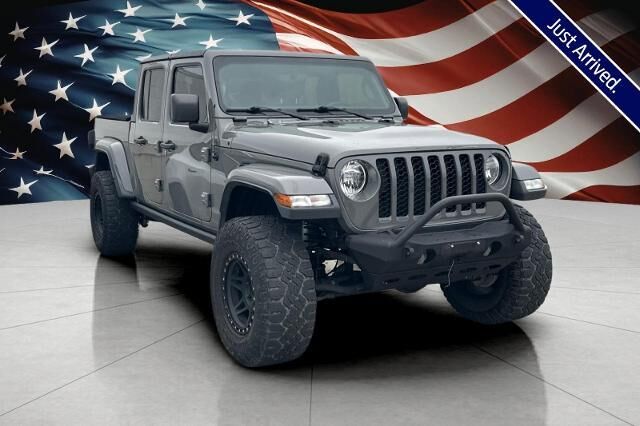 2020 Jeep Gladiator Sport