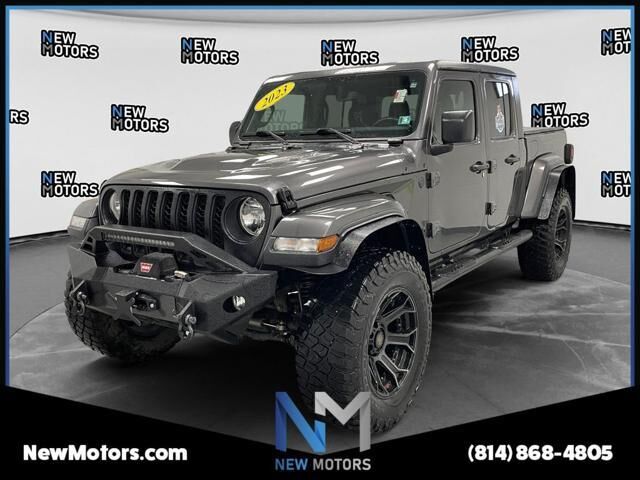 2023 Jeep Gladiator Sport