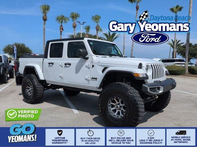 2022 Jeep Gladiator Sport