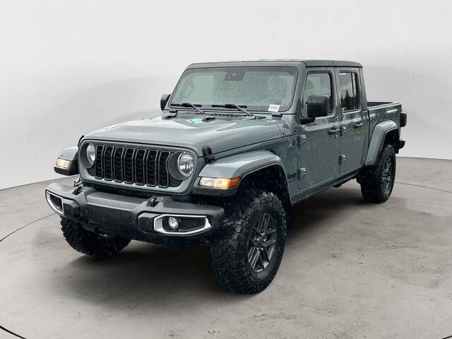 2024 Jeep Gladiator Sport