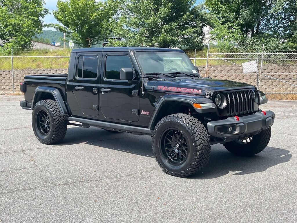 2021 Jeep Gladiator Rubicon — photo 1 of 13