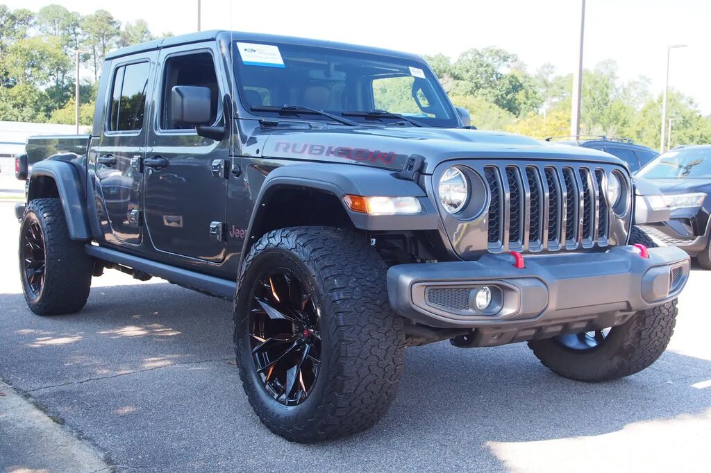 2022 Jeep Gladiator Rubicon — photo 1 of 13