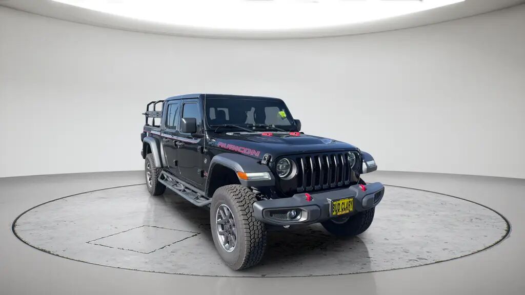 2020 Jeep Gladiator Rubicon — photo 1 of 13