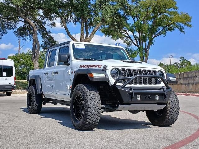 2024 Jeep Gladiator Mojave