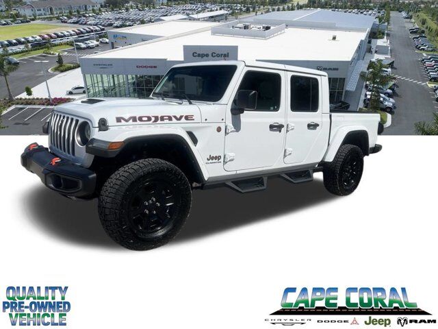 2021 Jeep Gladiator Mojave — photo 1 of 13