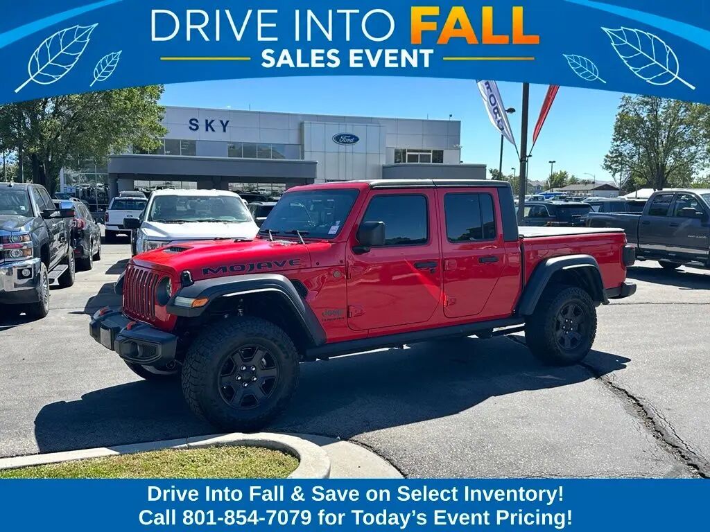 2021 Jeep Gladiator Mojave — photo 1 of 13