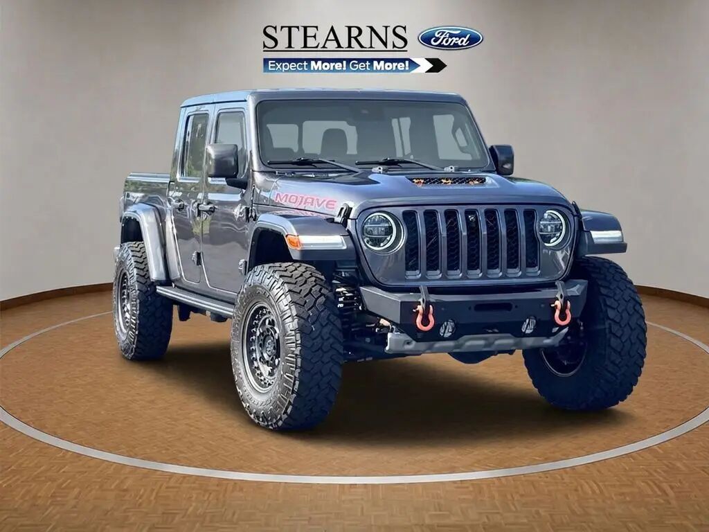 2021 Jeep Gladiator Mojave — photo 1 of 13