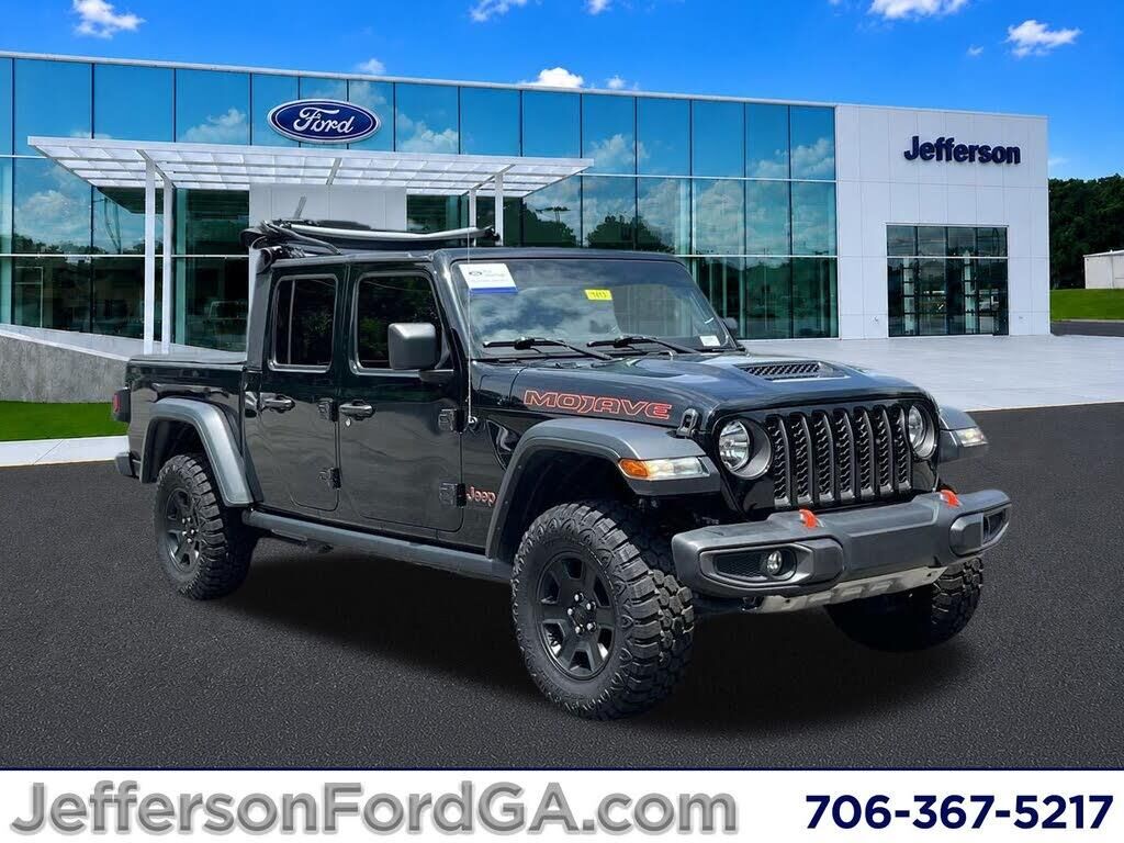 2021 Jeep Gladiator Mojave — photo 1 of 1