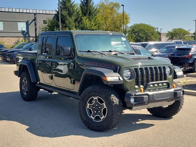 2023 Jeep Gladiator Mojave — photo 1 of 13