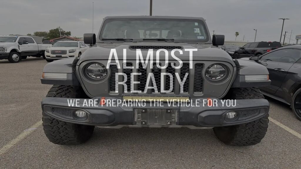 2020 Jeep Gladiator Mojave — photo 1 of 13