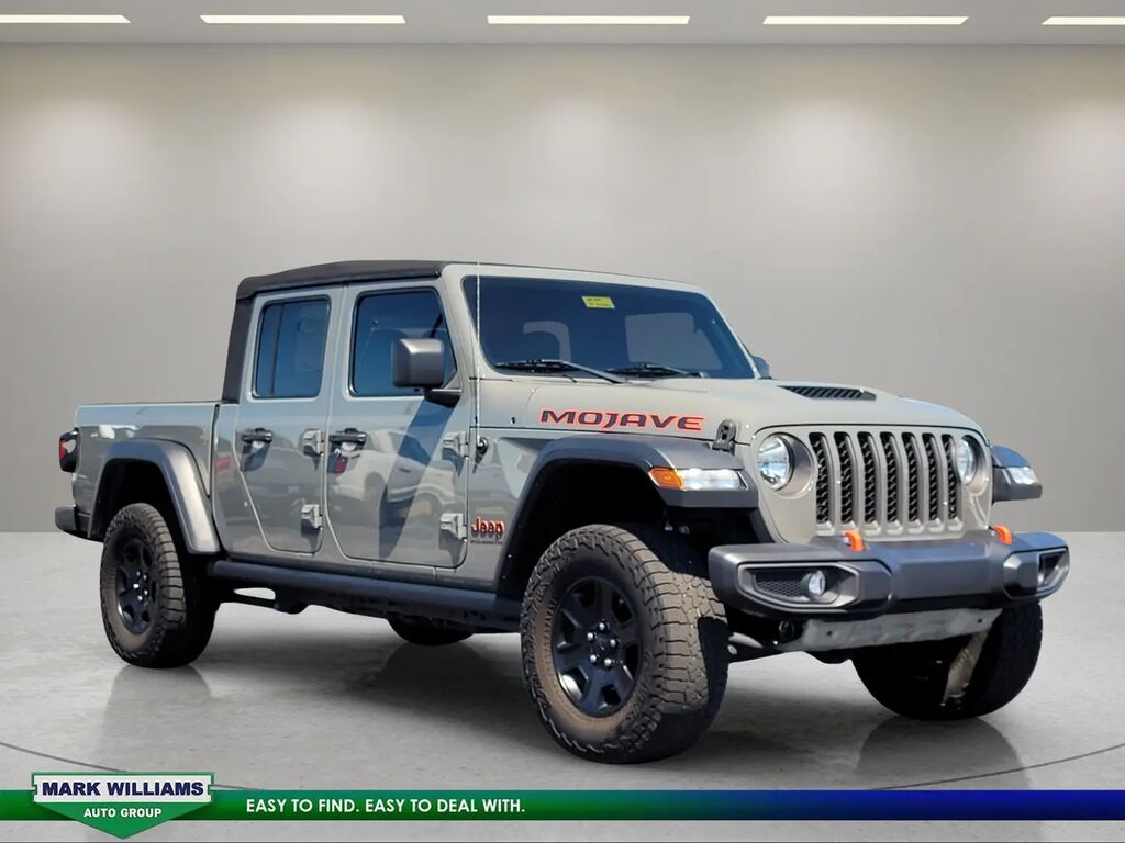 2023 Jeep Gladiator Mojave — photo 1 of 12