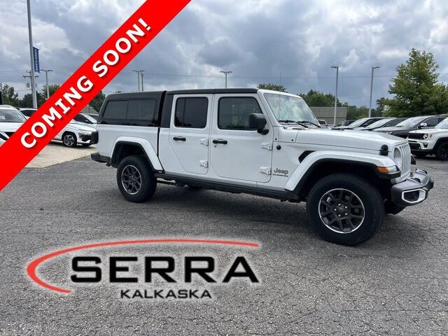 2022 Jeep Gladiator Overland