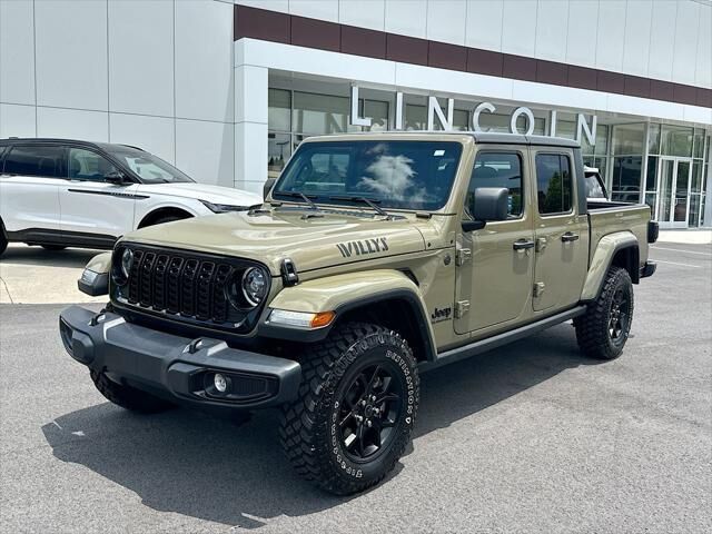 2025 Jeep Gladiator Sport