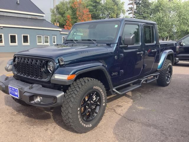 2025 Jeep Gladiator Sport