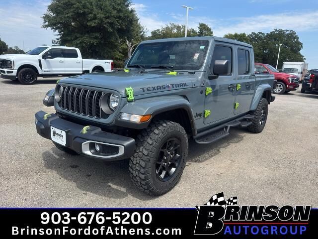 2025 Jeep Gladiator Sport