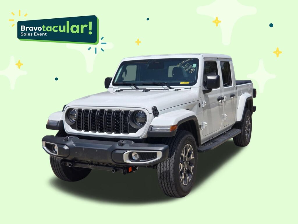 2026 Jeep Gladiator Sahara 4x4 — photo 1 of 6