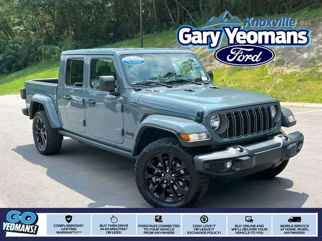 2025 Jeep Gladiator Sport