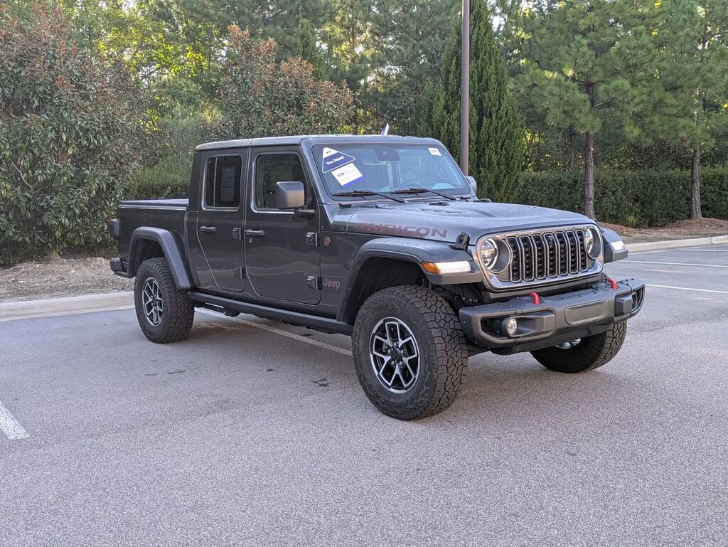 2025 Jeep Gladiator Rubicon — photo 1 of 13