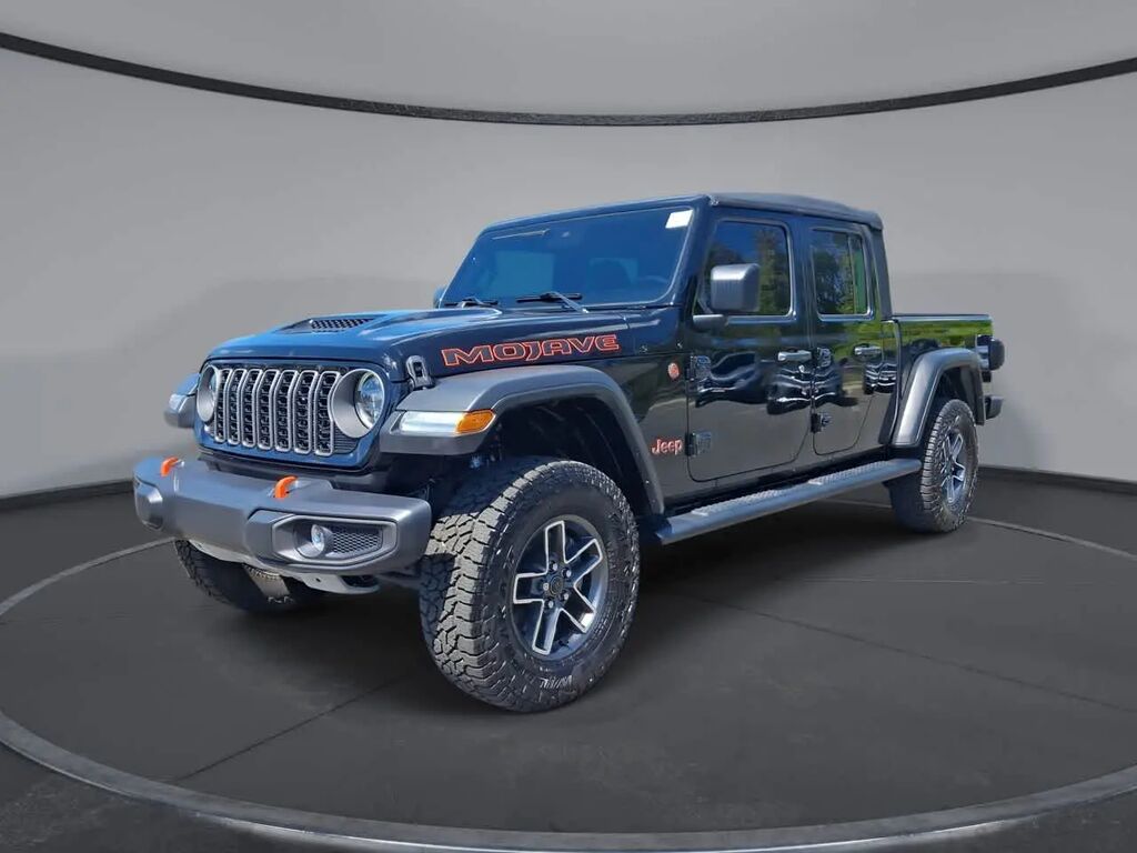 2025 Jeep Gladiator Mojave — photo 1 of 13