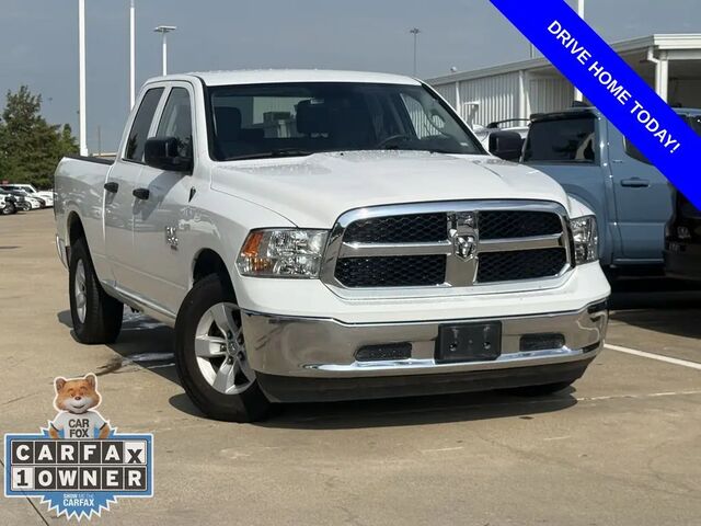 2024 Ram 1500 Classic SLT