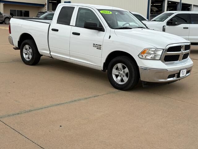2024 Ram 1500 Classic SLT