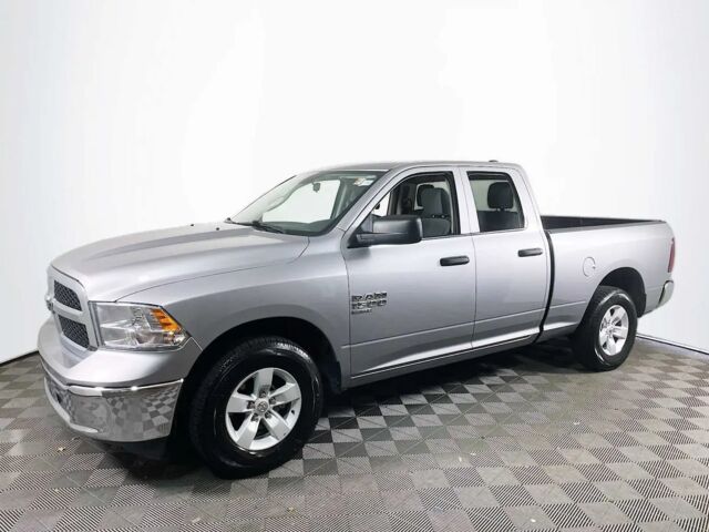 2024 Ram 1500 Classic SLT
