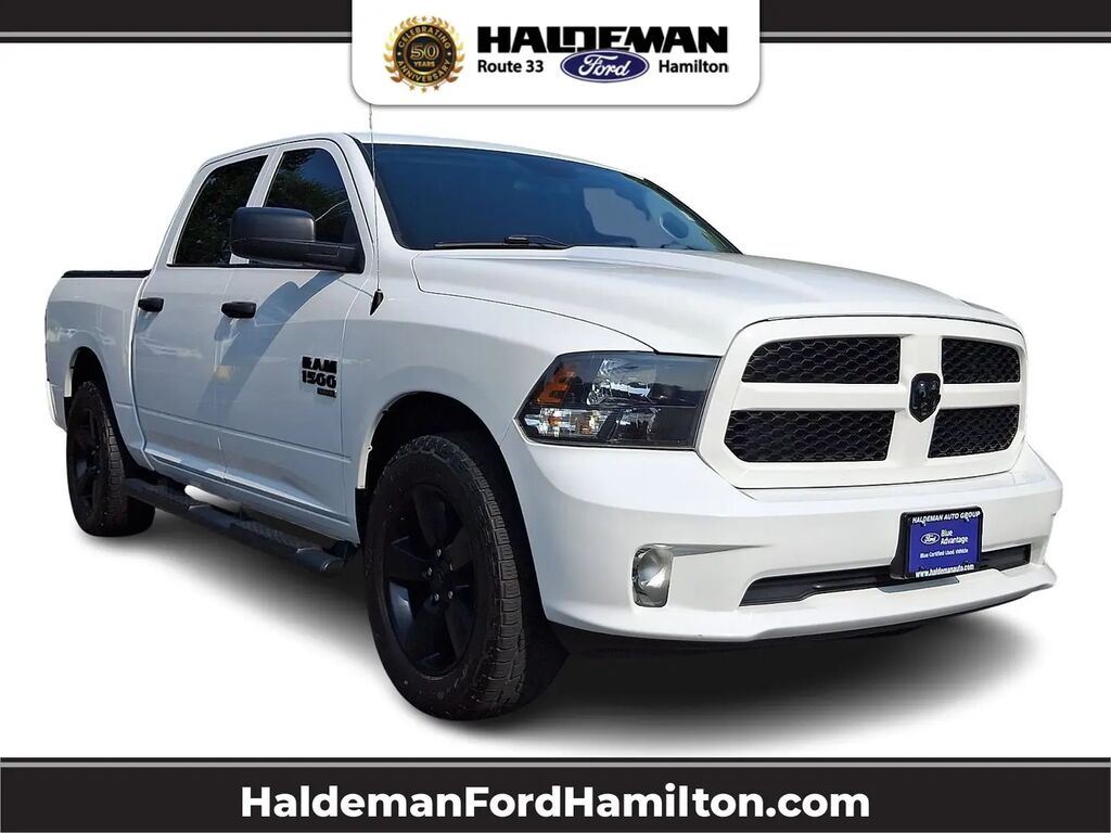 2019 Ram 1500 Classic Tradesman — photo 1 of 13