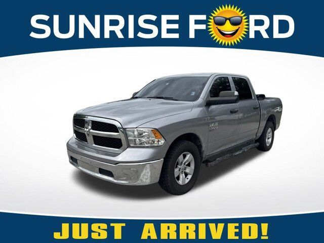 2023 Ram 1500 Classic SLT