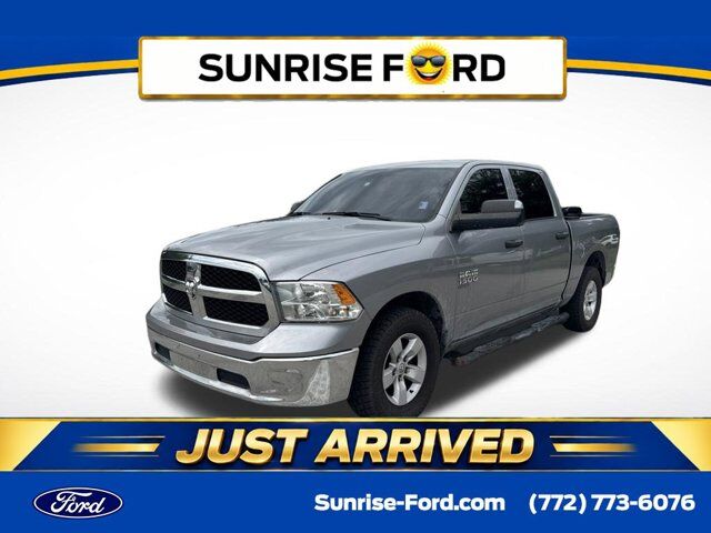 2023 Ram 1500 Classic SLT