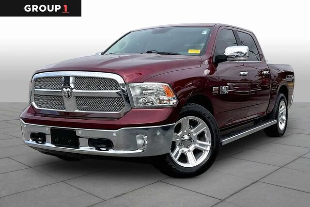 2017 Ram 1500 SLT