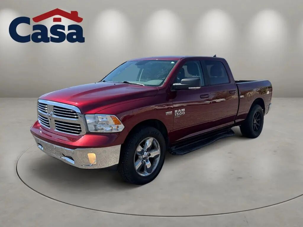 2019 Ram 1500 Classic SLT — photo 1 of 12