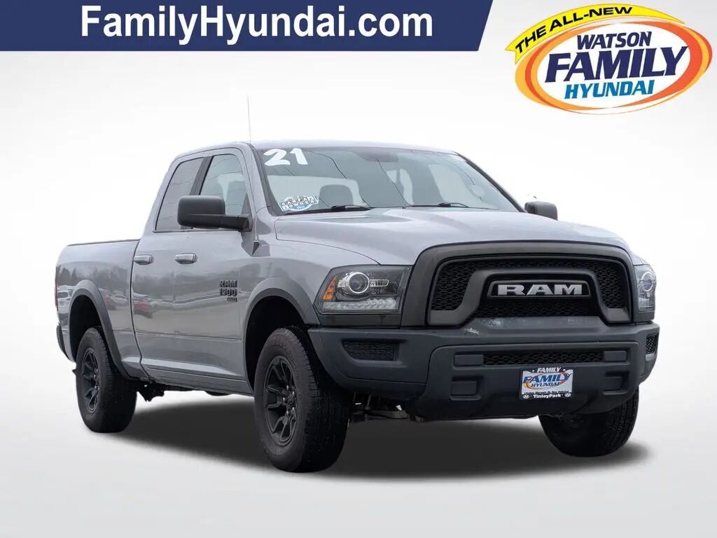 2021 Ram 1500 Classic SLT — photo 1 of 13