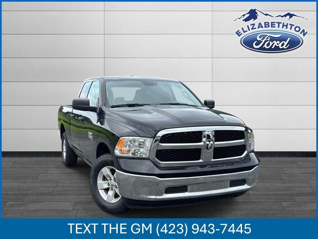 2024 Ram 1500 Classic SLT — photo 1 of 13