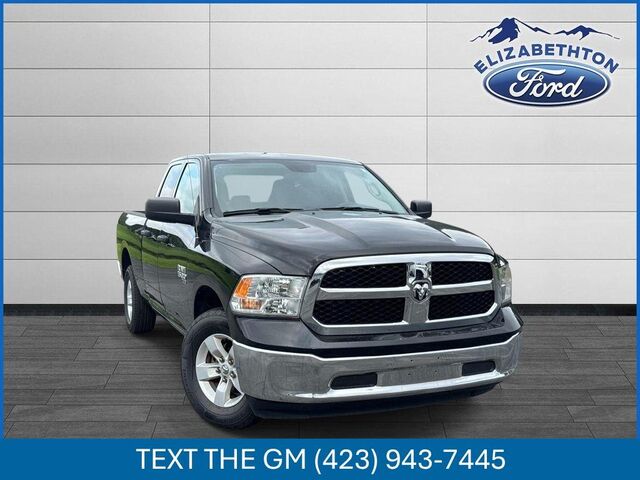 2024 Ram 1500 Classic SLT
