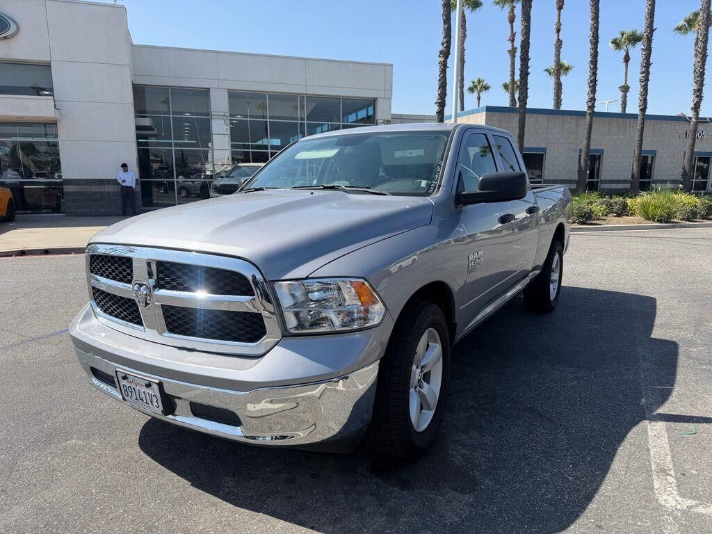 2024 Ram 1500 Classic SLT — photo 1 of 1