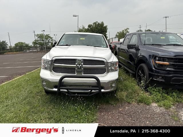 2018 Ram 1500 SLT