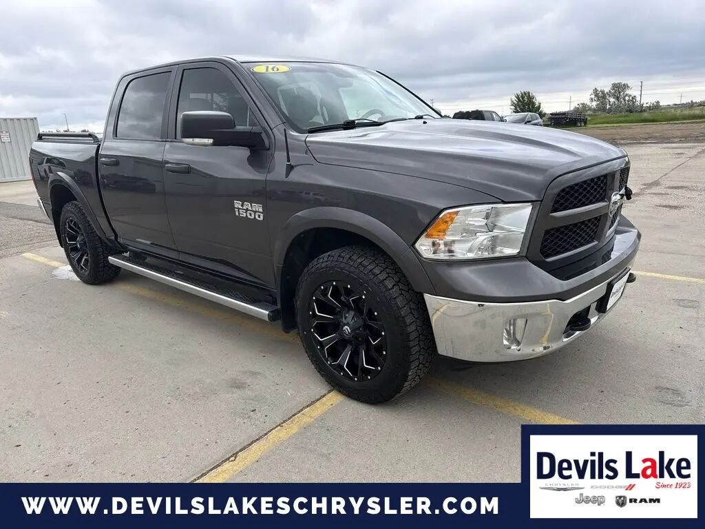 2016 Ram 1500 SLT — photo 1 of 13